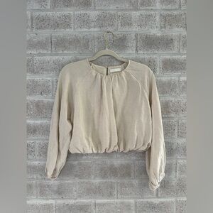 H&M linen crop bubble top with sleeves
